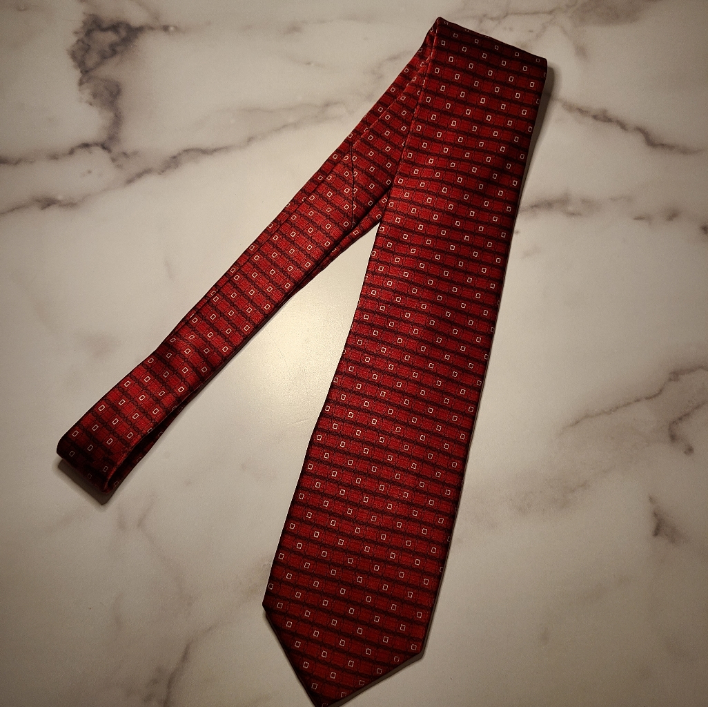 Mens Tie Red With Small White Squares And Black Circles Arrow Brand 59